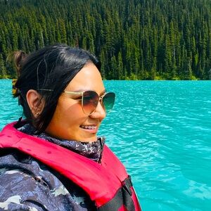 Meet your Posher, Christina